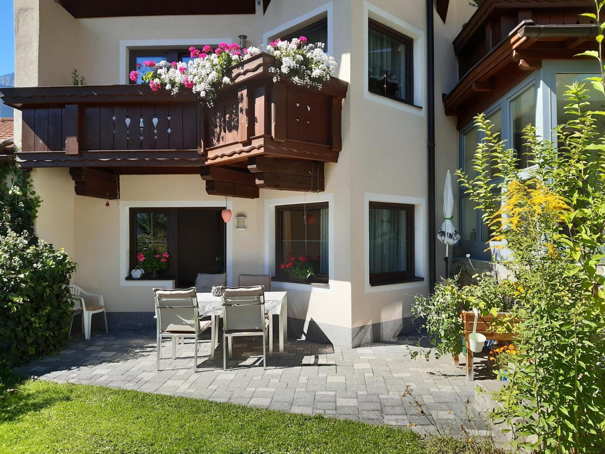 Ferienwohnung Eva Längenfeld Exterior photo